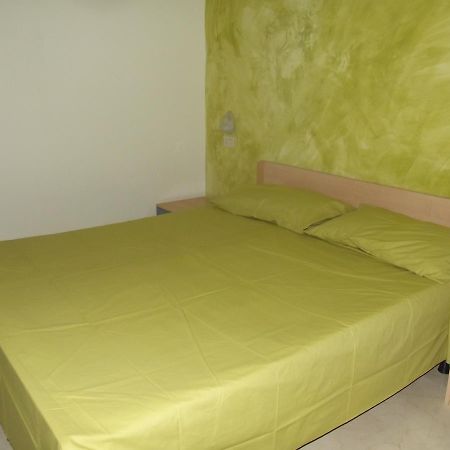 Hotel Sabbia D'Oro Pineto Exterior photo